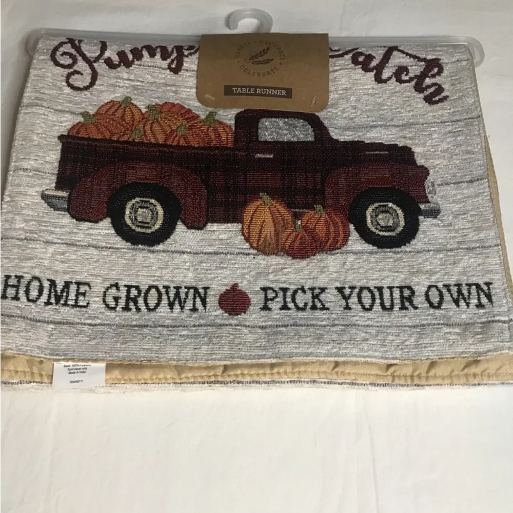 Long Pumpkin Patch Tapestry Table Runner Autumn Fall Thanksgiving Truck NWT